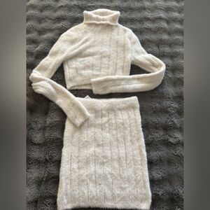 White 2 piece set skirt&top